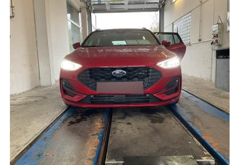 Ford Focus #13
