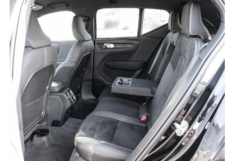 Volvo XC40 #14