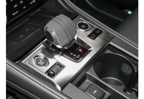 Jaguar F-Pace #14