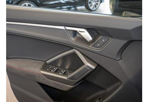 Audi RSQ3 #14