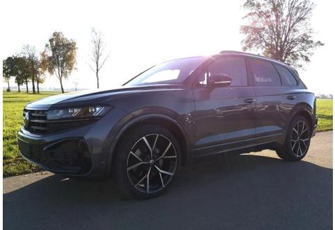 VW Touareg #1