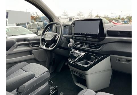 Ford Tourneo Custom #12