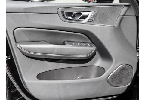 Volvo XC60 #10