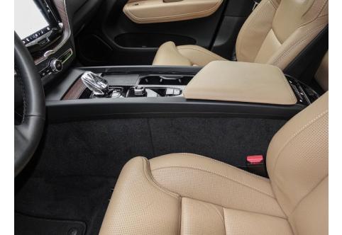 Volvo XC60 #11