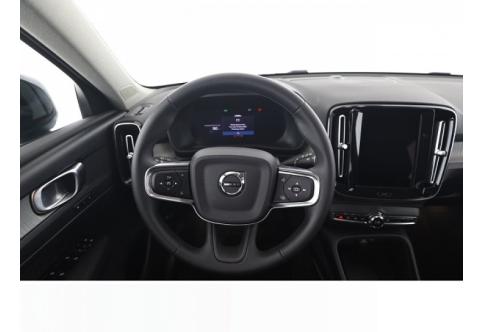 Volvo XC40 #10