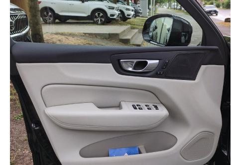 Volvo XC60 #6