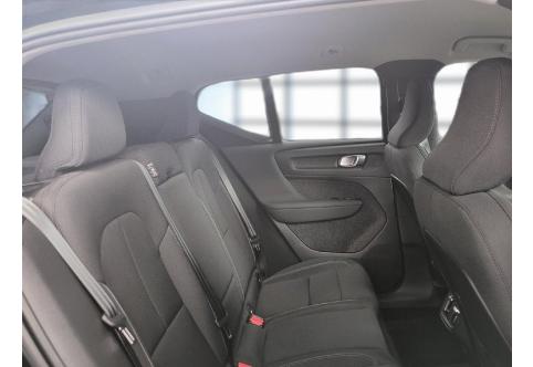 Volvo XC40 #13