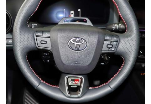 Toyota C-HR #12