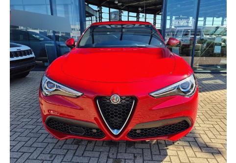 Alfa Romeo Stelvio #10