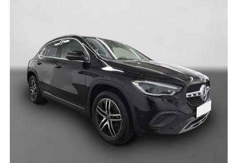 Mercedes-Benz GLA-Klasse #2
