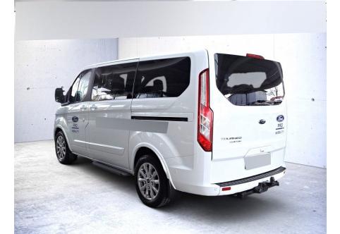 Ford Tourneo Custom #4