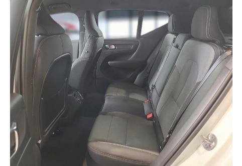 Volvo XC40 #8