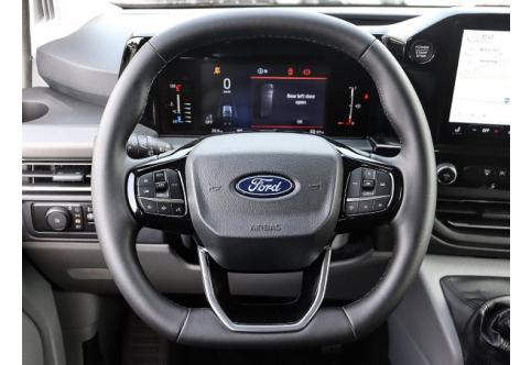 Ford Tourneo Custom #7