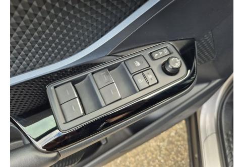 Toyota C-HR #21