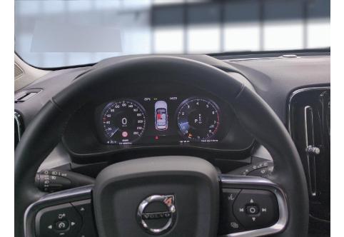 Volvo XC40 #10