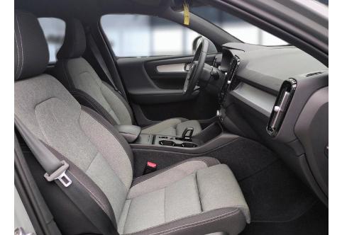 Volvo XC40 #15