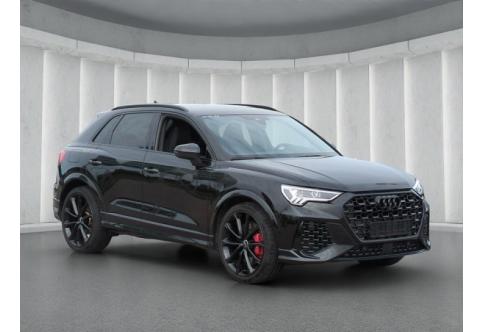 Audi RSQ3 #18