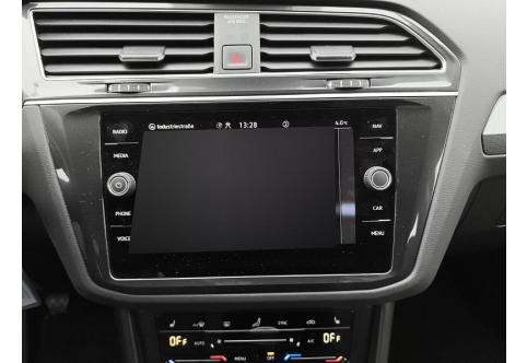 VW Tiguan #15
