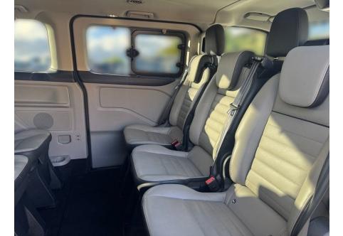 Ford Tourneo Custom #15