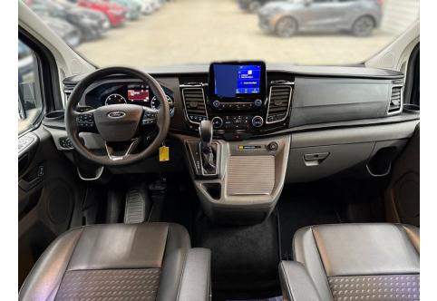Ford Tourneo Custom #10