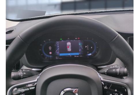 Volvo XC60 #10