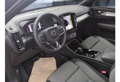 Volvo XC40 #8