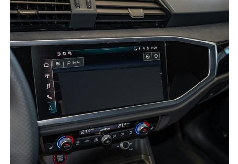 Audi RSQ3 #8
