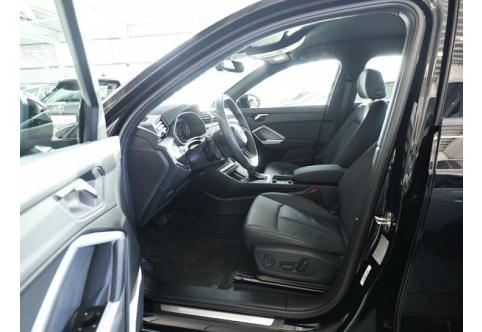 Audi Q3 #8