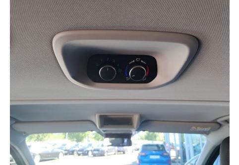 Ford Tourneo Custom #23