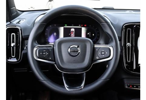 Volvo XC40 #6