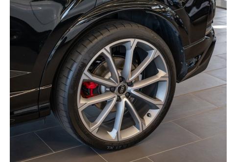 Audi RSQ3 #5