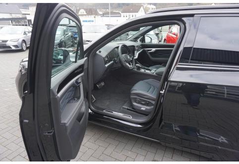 VW Touareg #9