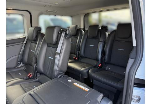 Ford Tourneo Custom #9