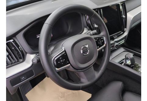 Volvo XC60 #8