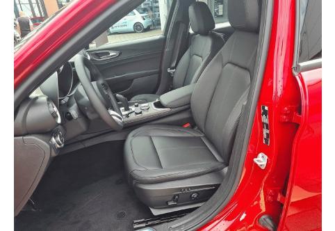 Alfa Romeo Giulia #19