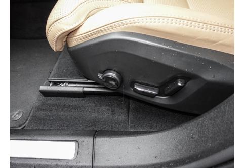 Volvo XC60 #12