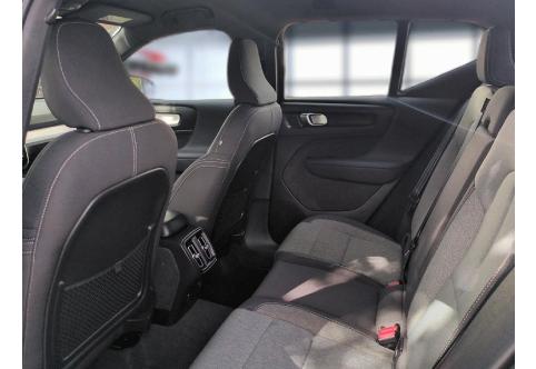 Volvo XC40 #11