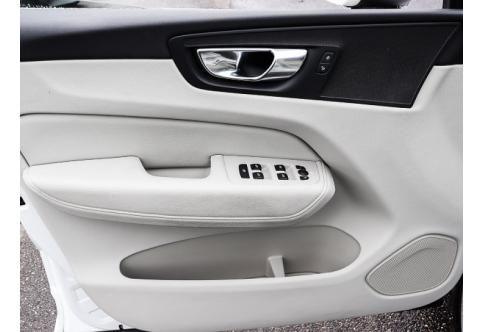 Volvo XC60 #10
