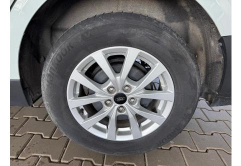 Ford Tourneo Courier #8