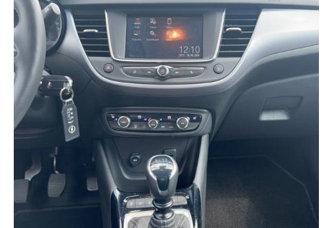 Opel Crossland X #11