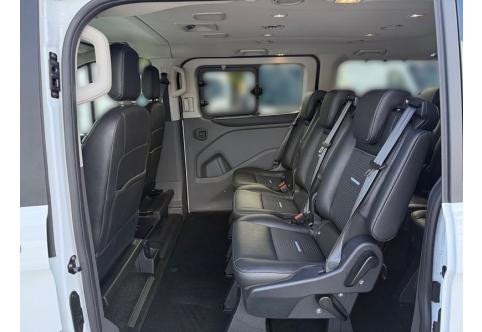 Ford Tourneo Custom #8