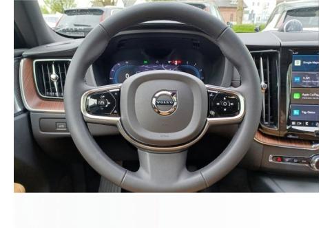 Volvo XC60 #13