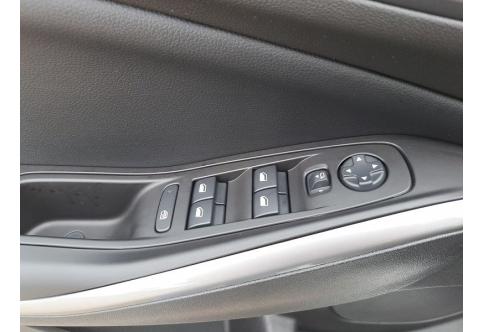 Opel Grandland X #15