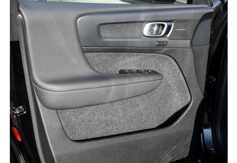 Volvo XC40 #10