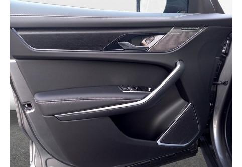 Jaguar F-Pace #13