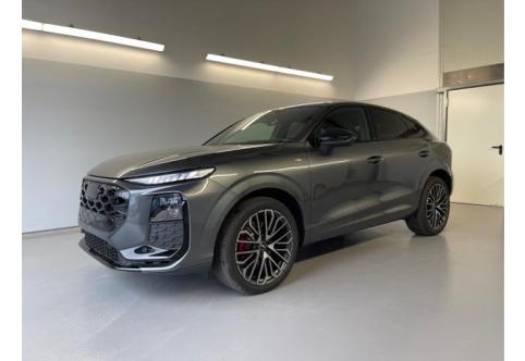 Audi Q3 #1