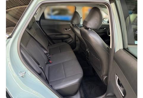Hyundai Kona #17