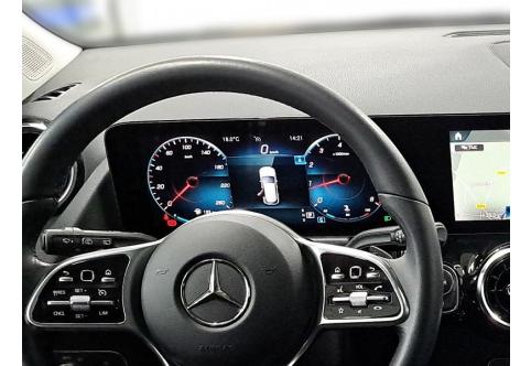 Mercedes-Benz GLA-Klasse #18