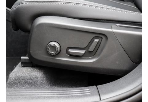 Volvo XC40 #12