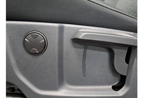 Ford Tourneo Custom #8